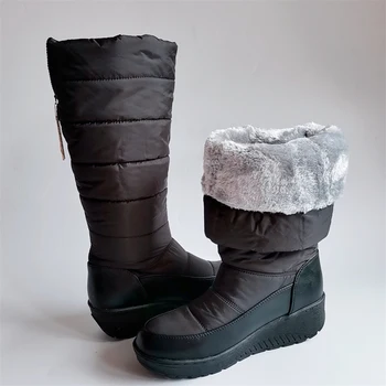 Дамски обувки до средата на прасците, нови зимни изолирана дамски зимни обувки с кръгло бомбе, ежедневни черни обувки на платформа без закопчалка, женски-големи размери